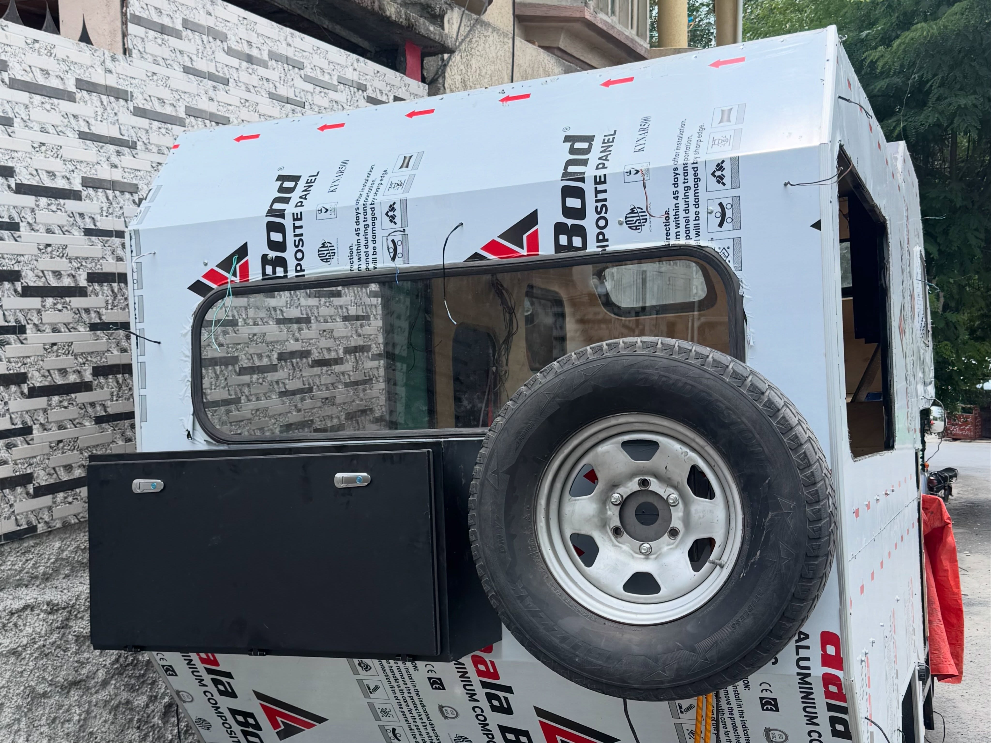 Isuzu Camper Roof Deck & Solar Array